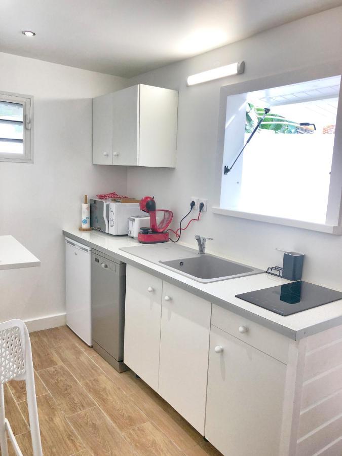 Residence O Coeur De Deshaies Appartements Exotik Et Tropikal Luaran gambar